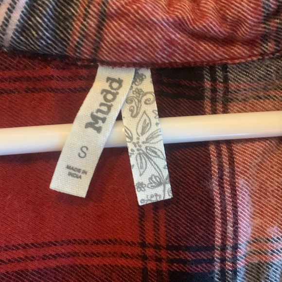 Flannel button up with hood - Picture 3 of 3